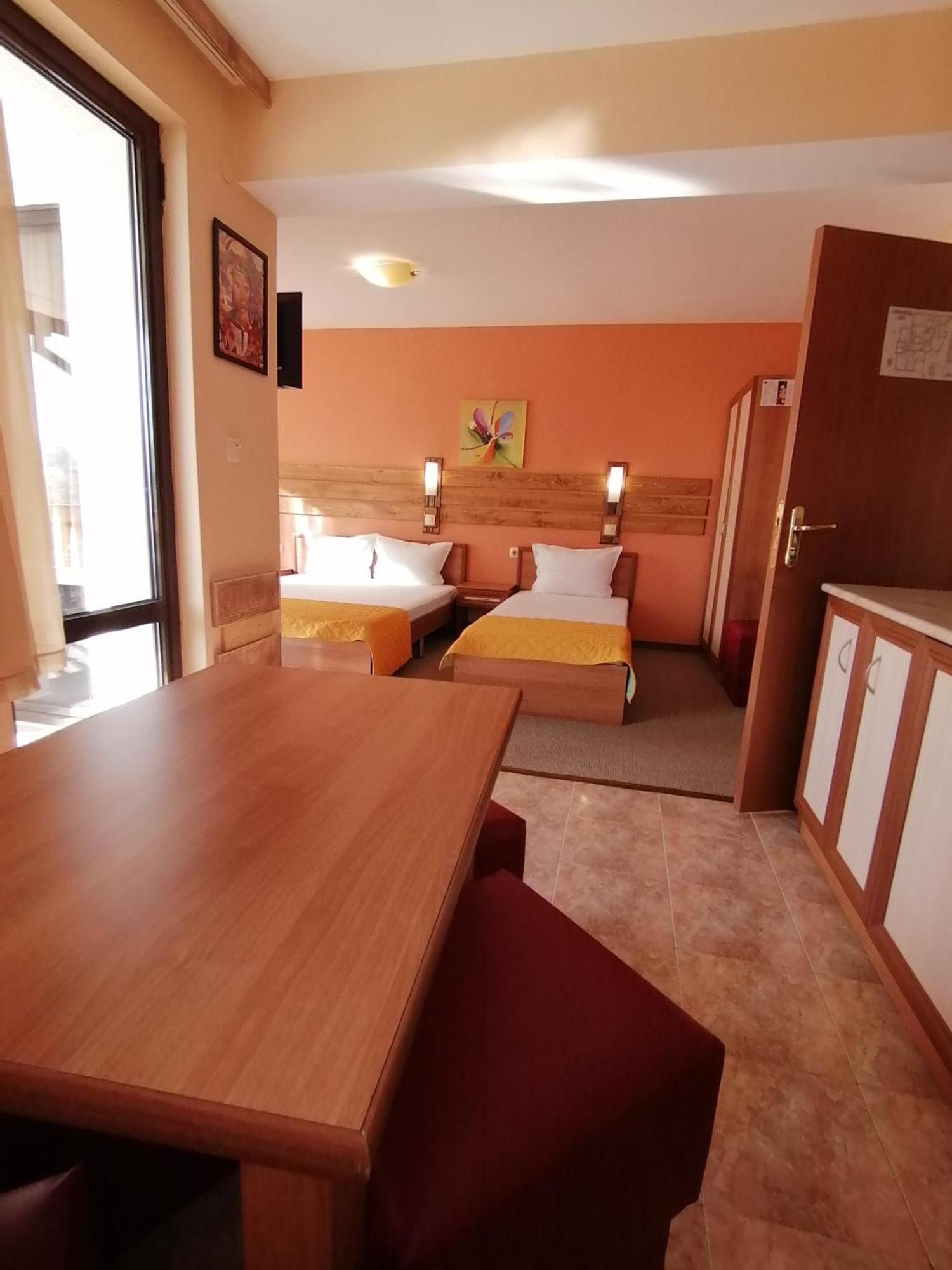 Boutique Ikonomov Pensiune 3*